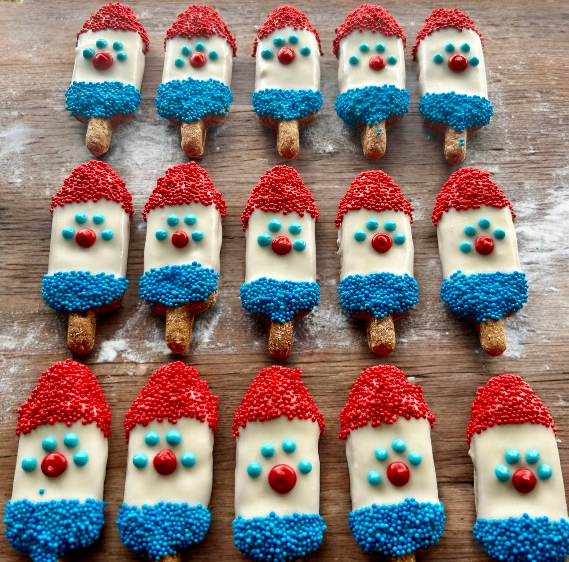 YumYum4DOGS - Small Bombpop PUPsicle dog treats