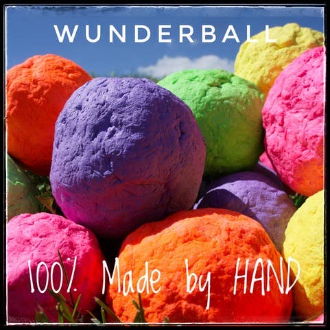 WACKYwalk'r - WUNDERball