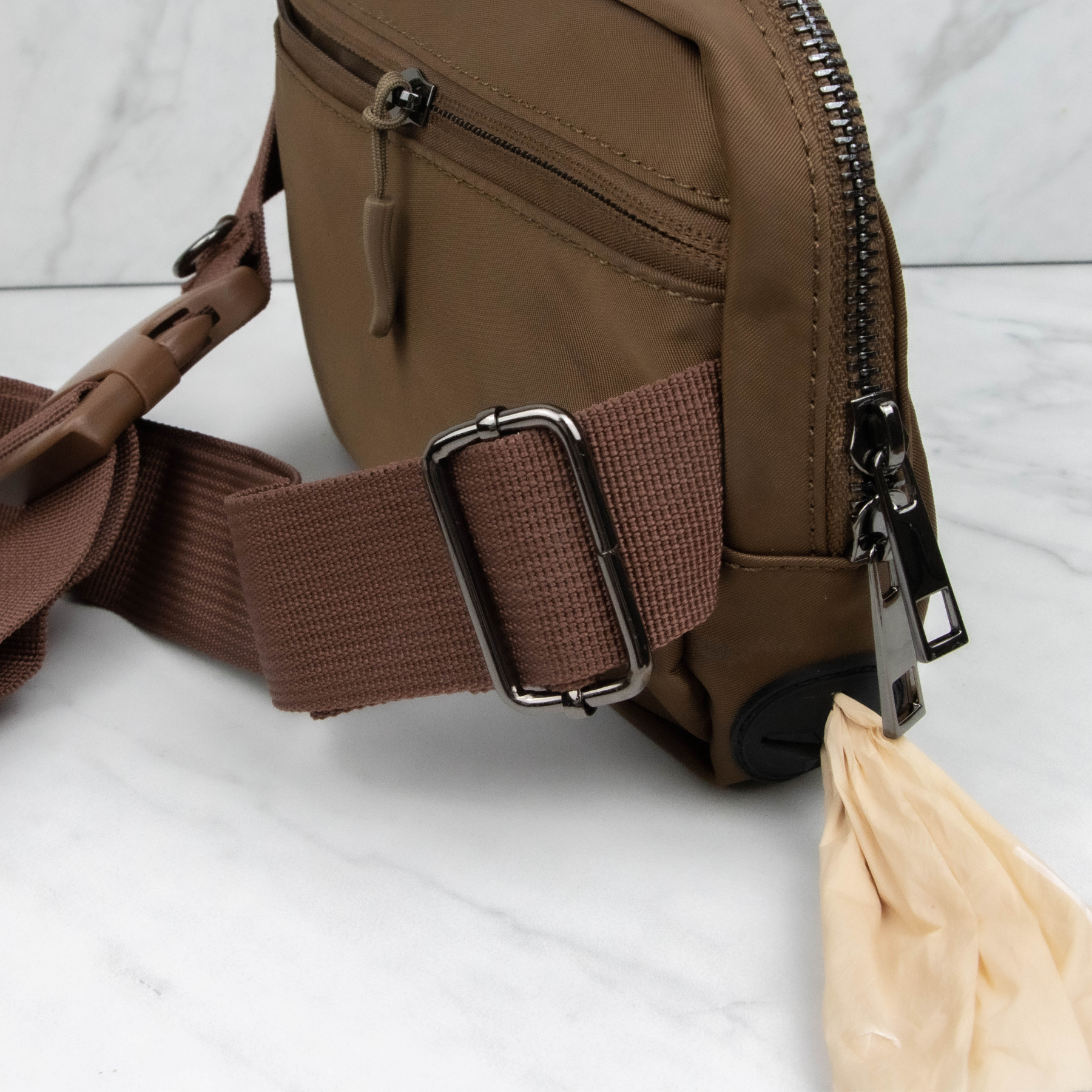 Daily Belt Bag: Chocolate