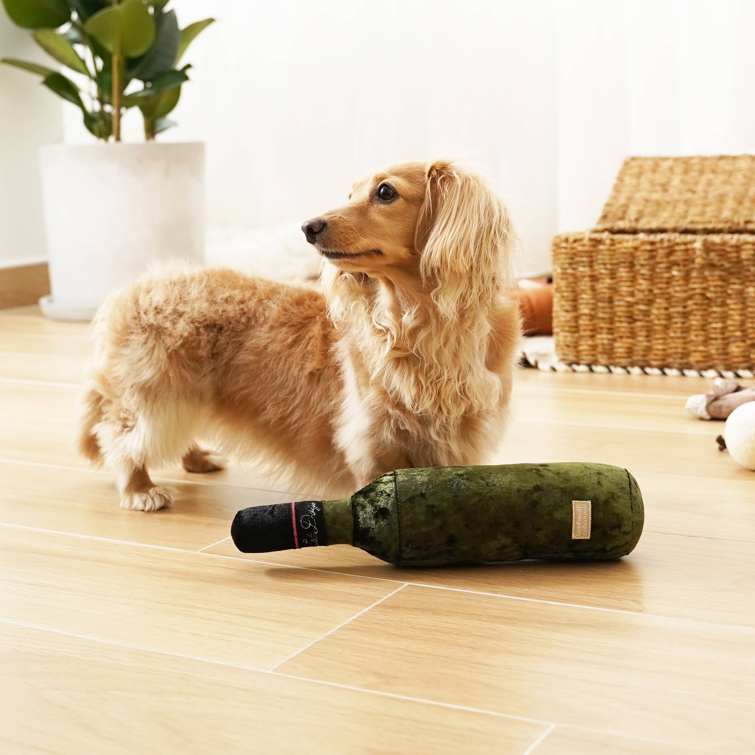 Lambwolf Collective - MERLOT//ENRICHMENT DOG TOY