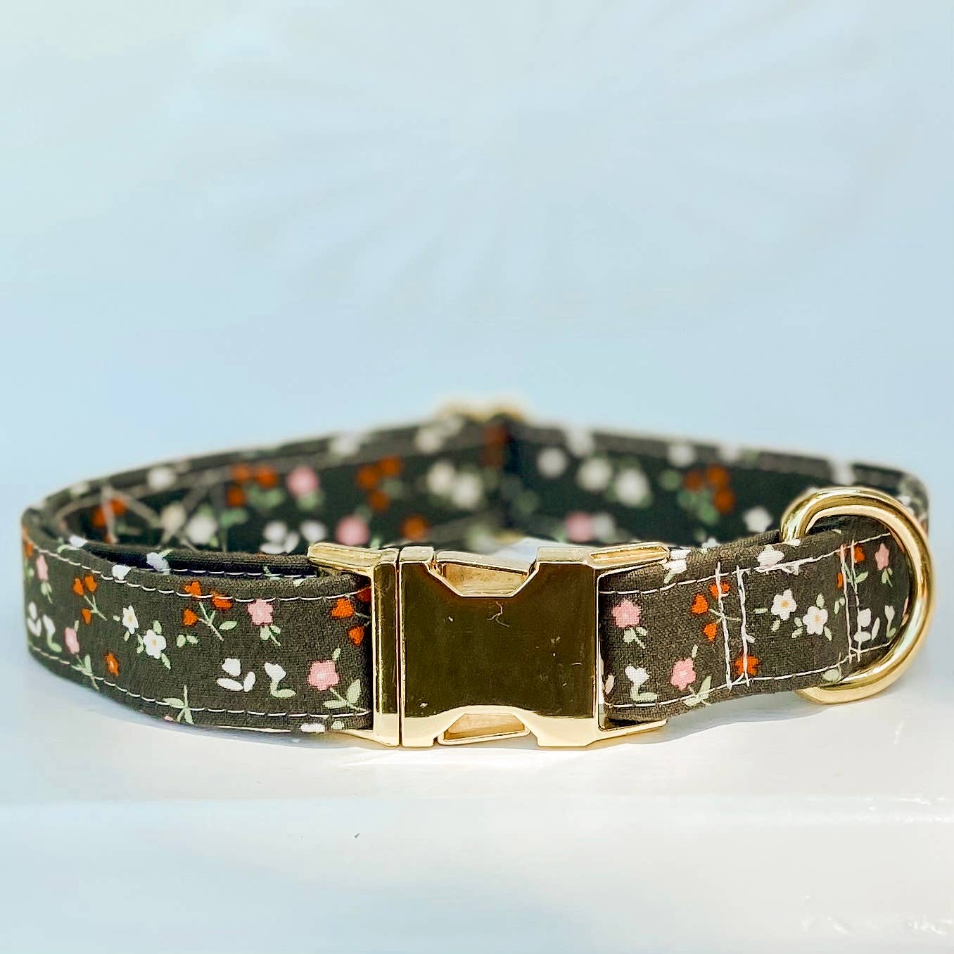doggish - Handmade dog collar moss green and rust floral daisy