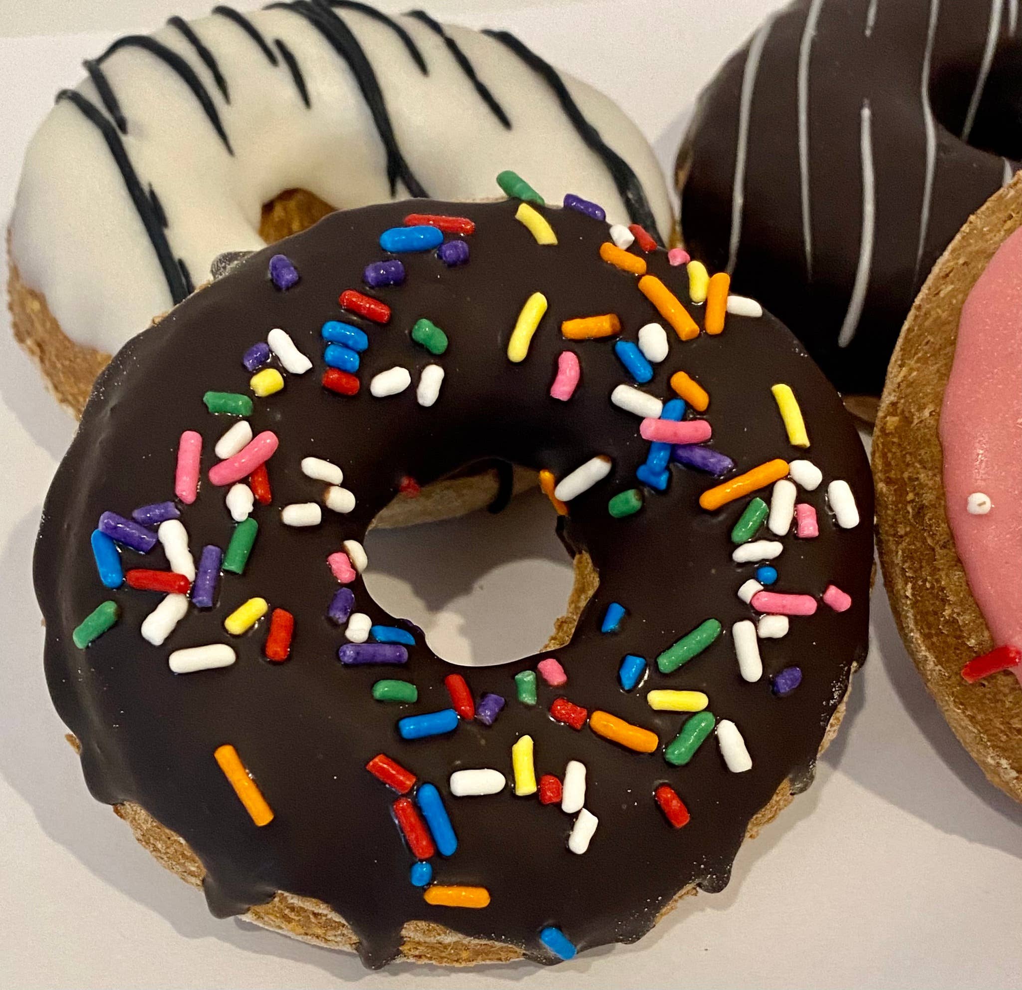 DELCO DOG CO. - Gourmet Doggie Donuts