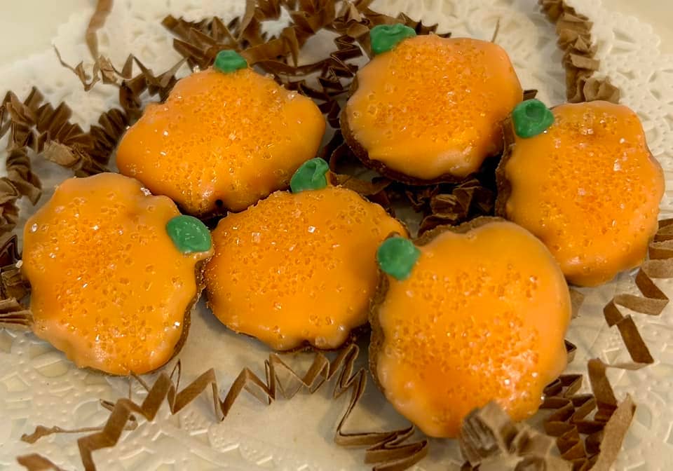 Mini Pumpkin Dog Treats