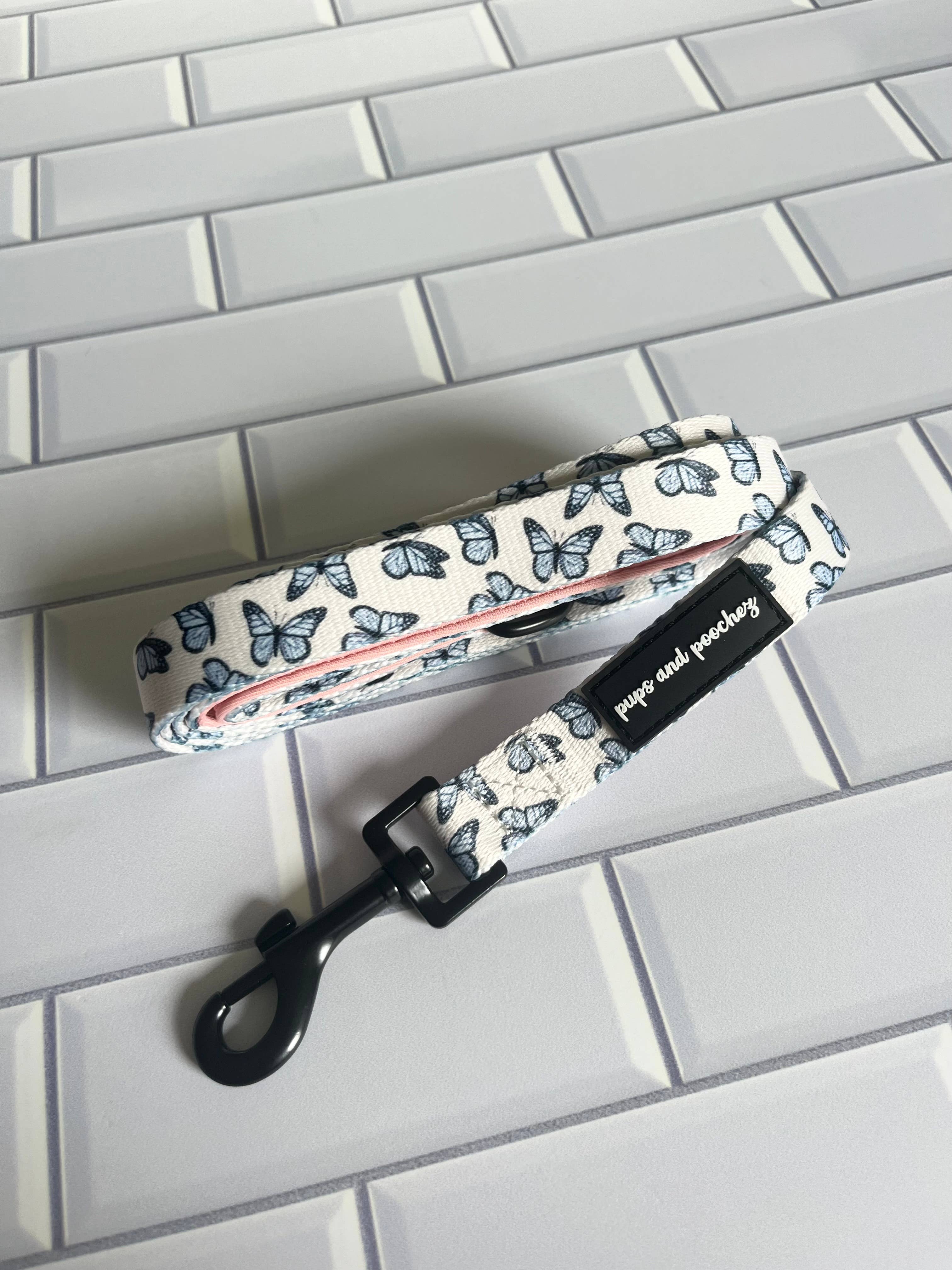 pups and poochez - Blue Butterfly 5 Foot Dog Leash