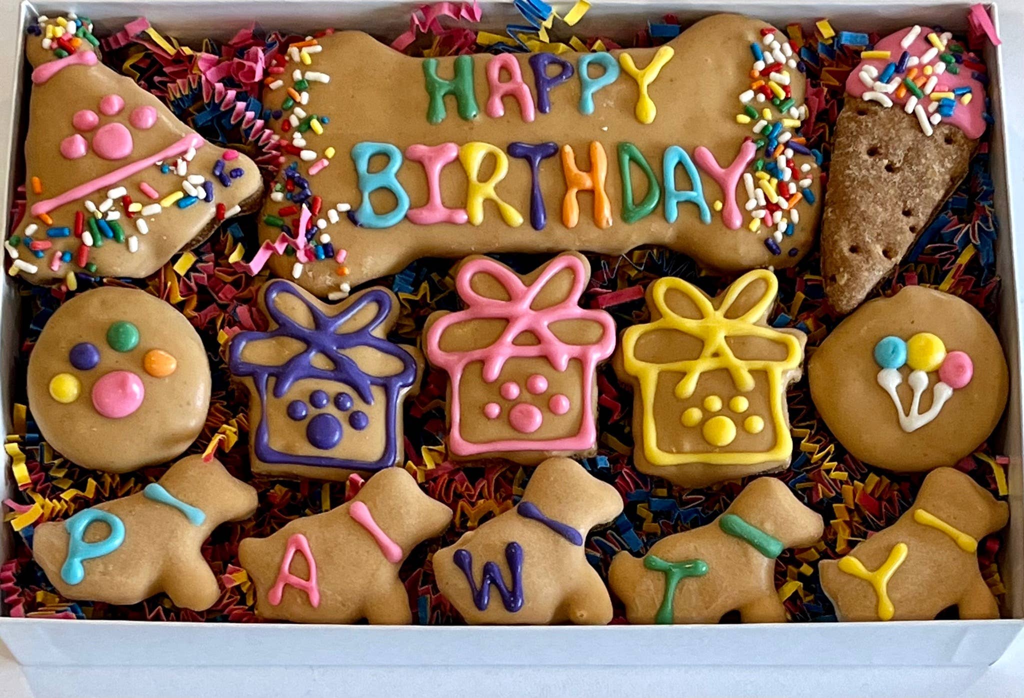 DELCO DOG CO. - PB Happy Birthday Dog Treat Gift Box