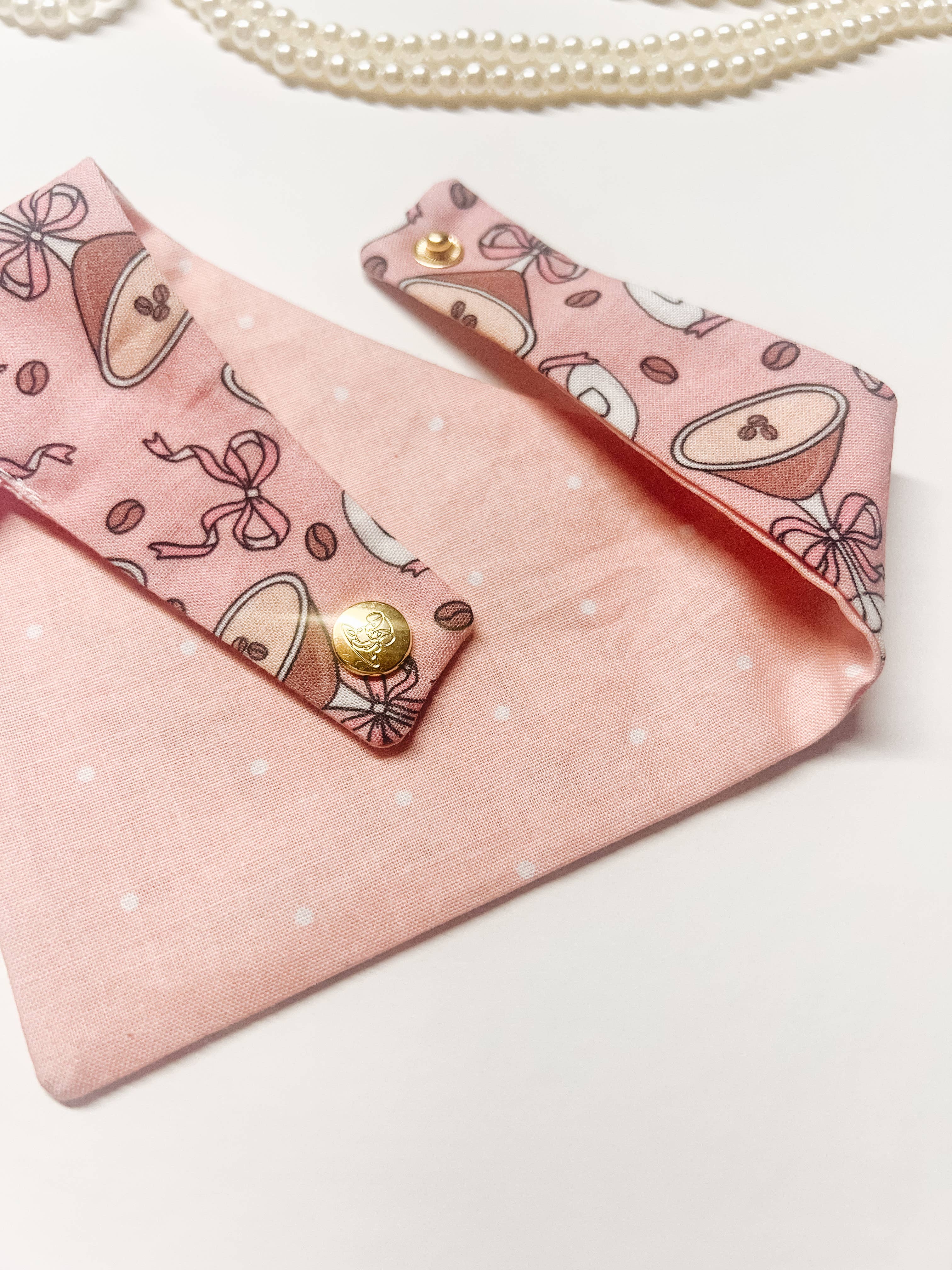 StellaLoo - Coquette Martini Snap-On Reversible Dog Bandana, Curved Neck