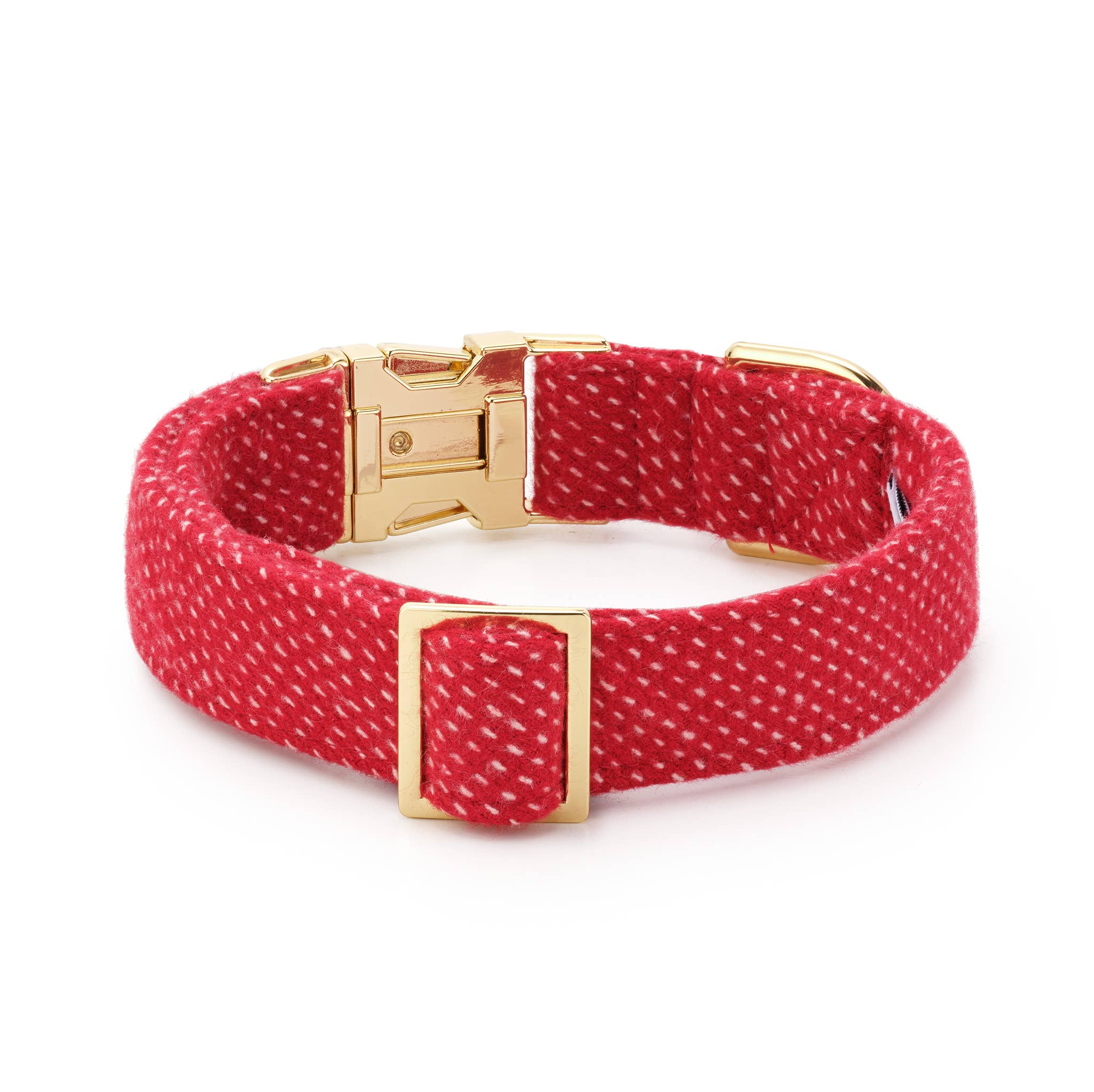 The Foggy Dog - Berry Stitch Flannel Holiday Dog Collar: M / Gold
