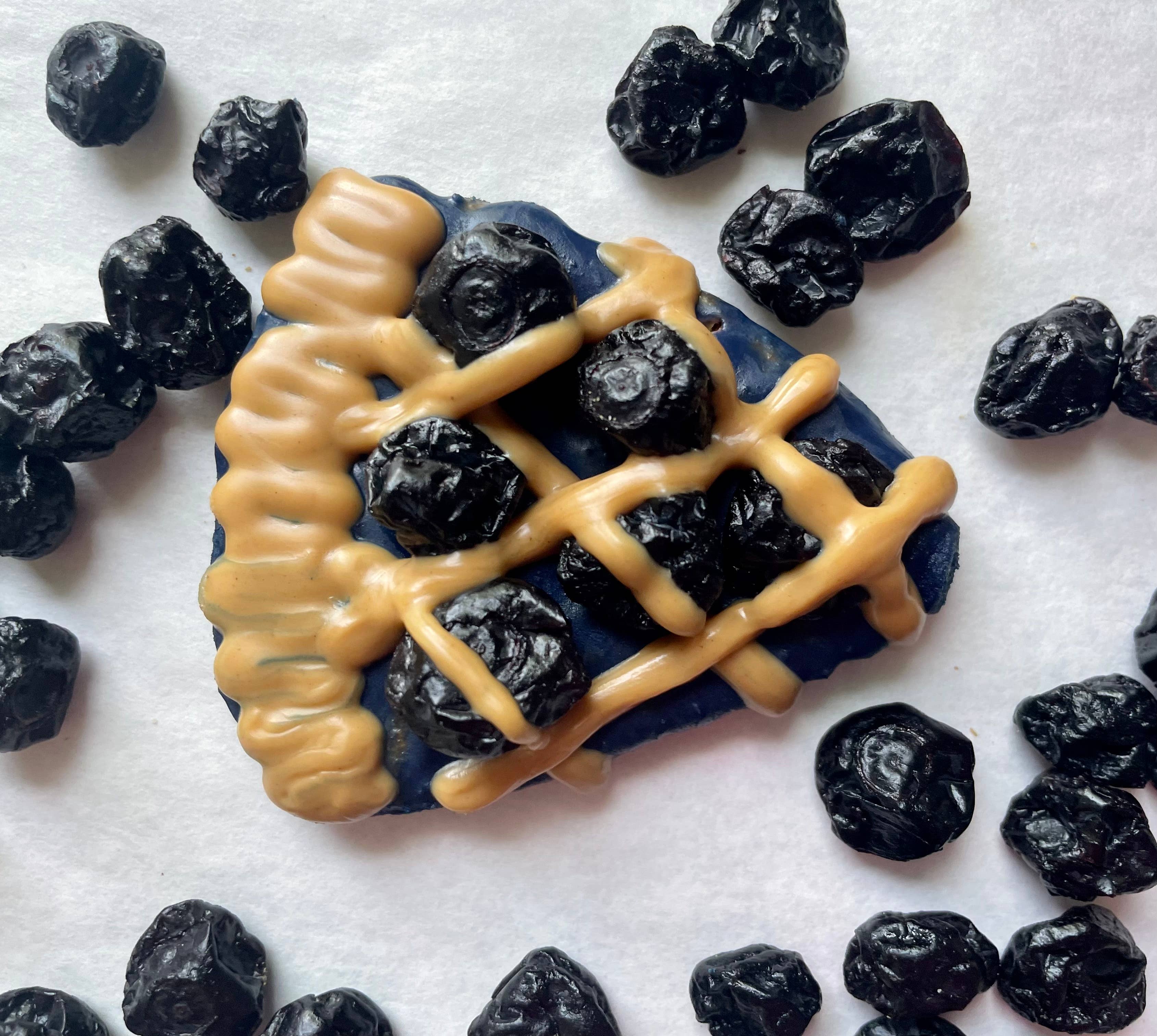 YumYum4DOGS - Blueberry Pie Slice dog treats