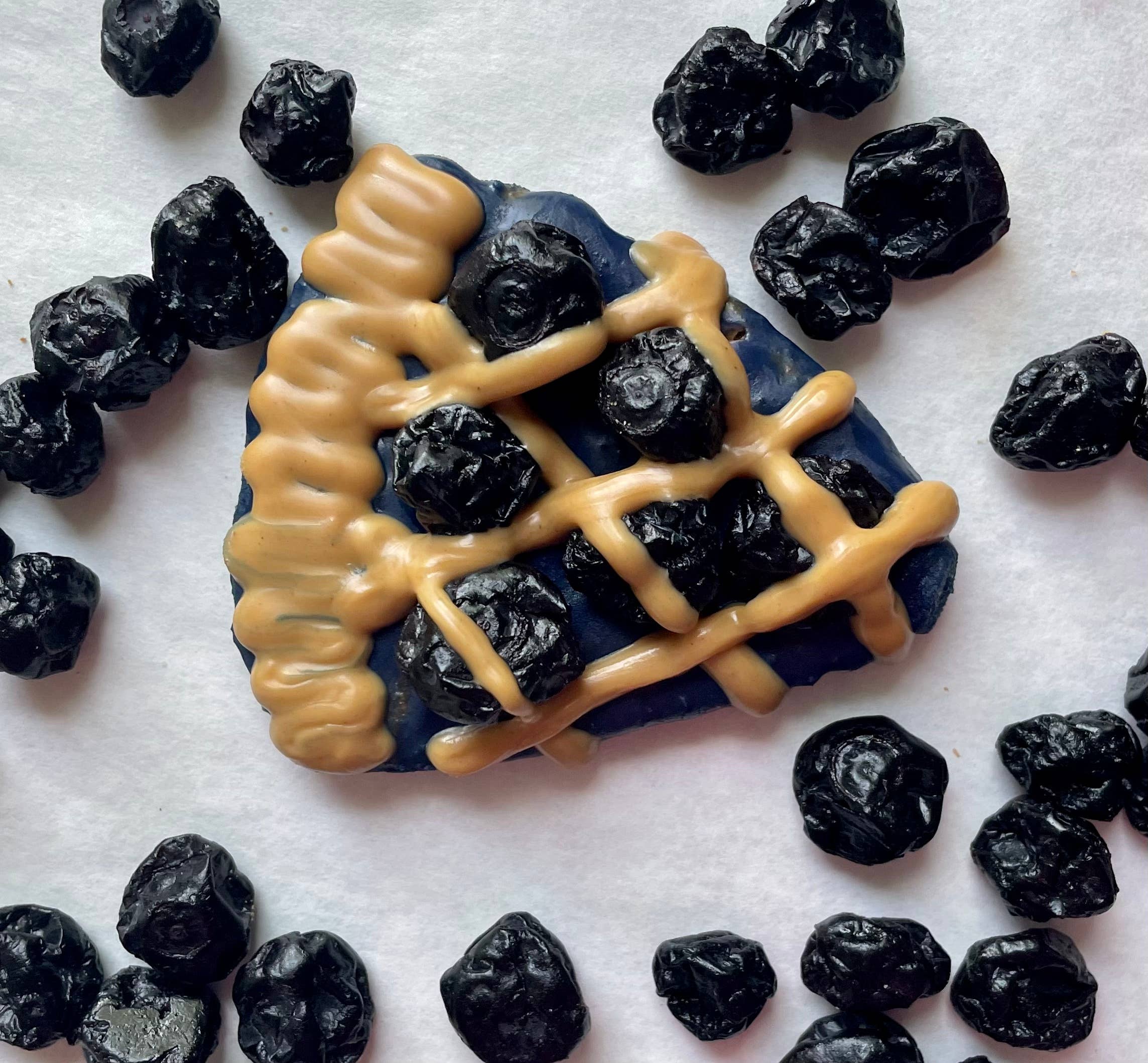 YumYum4DOGS - Blueberry Pie Slice dog treats