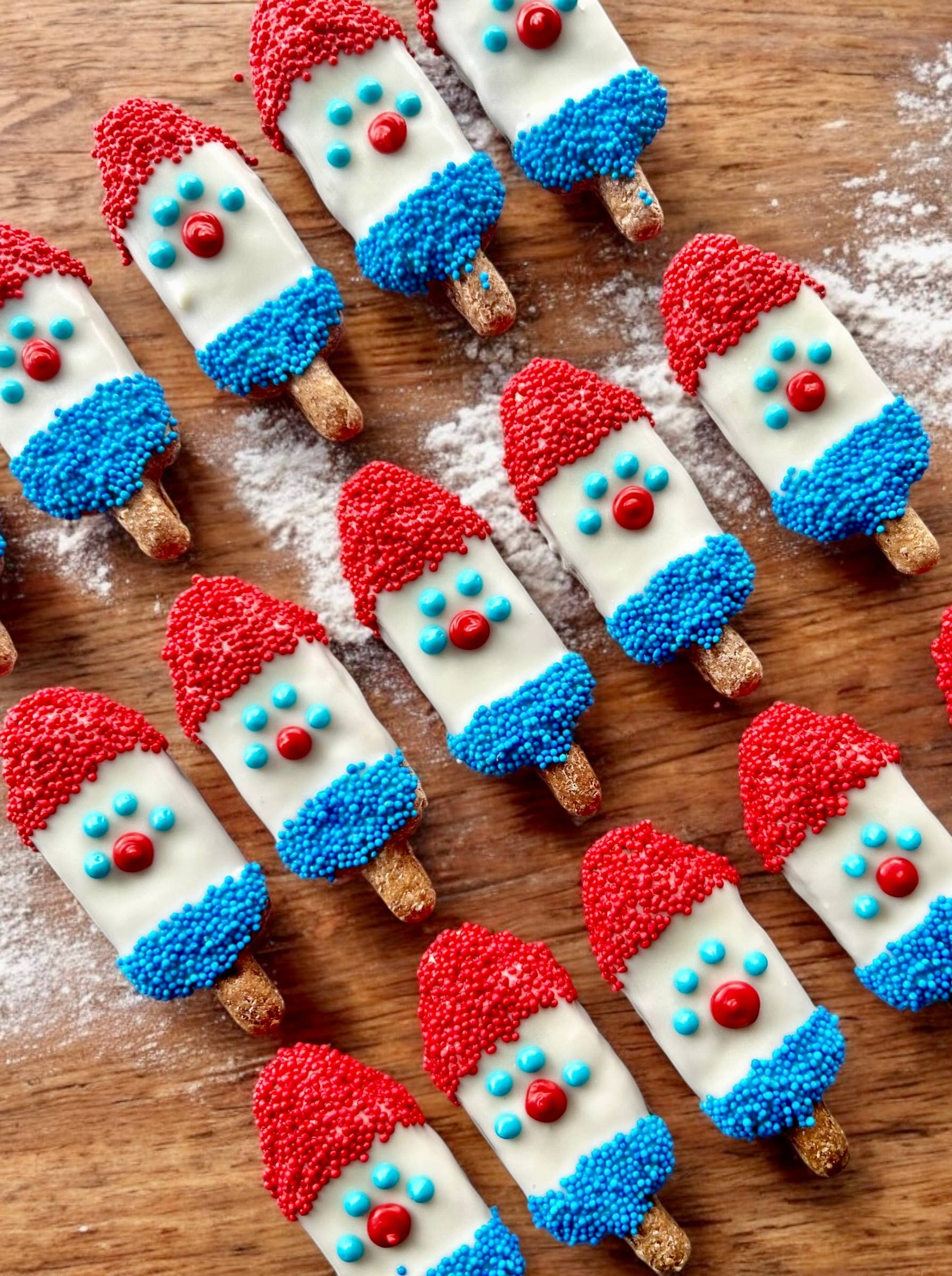 YumYum4DOGS - Small Bombpop PUPsicle dog treats