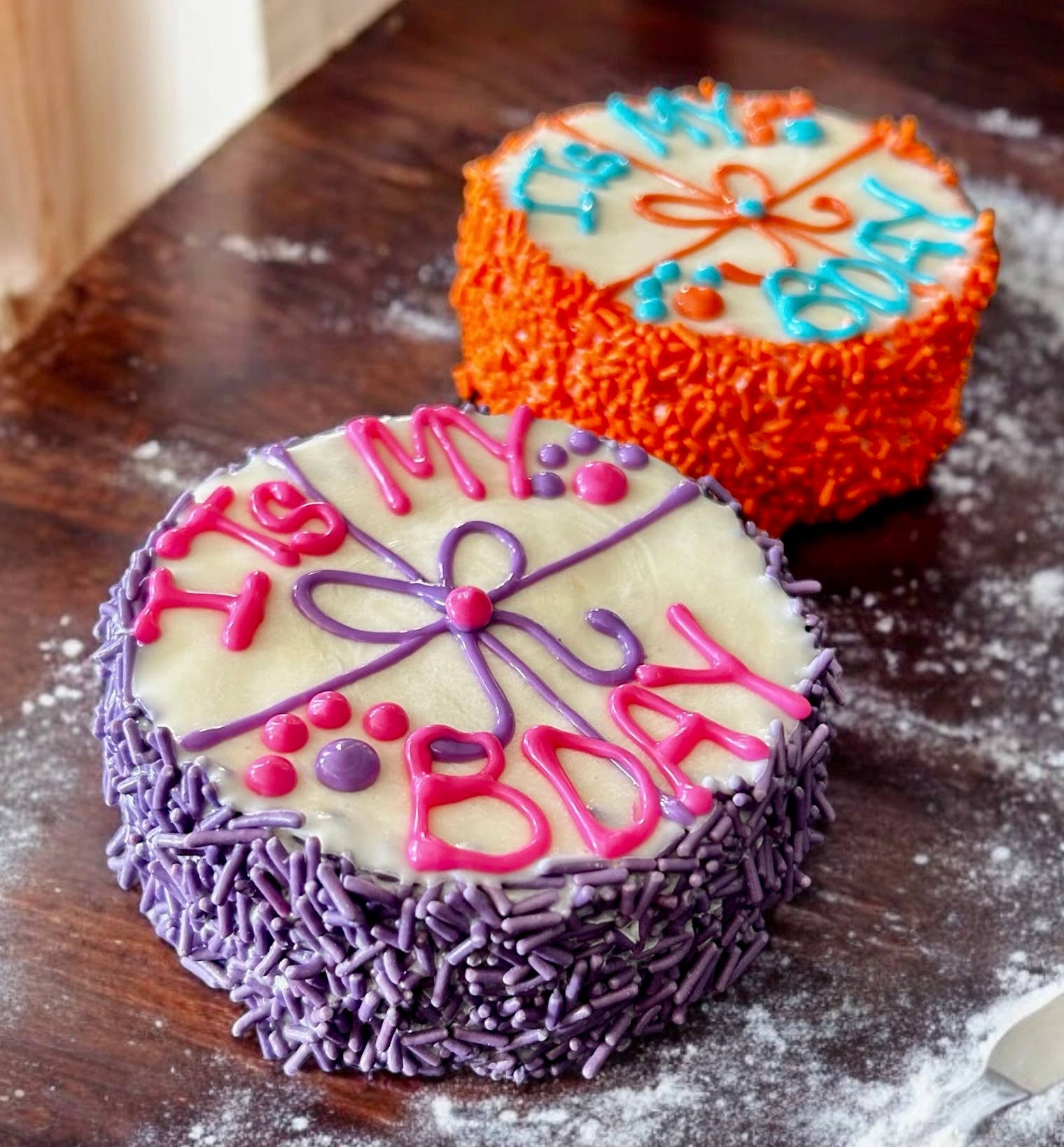 PAWTY Present Cake dog treat