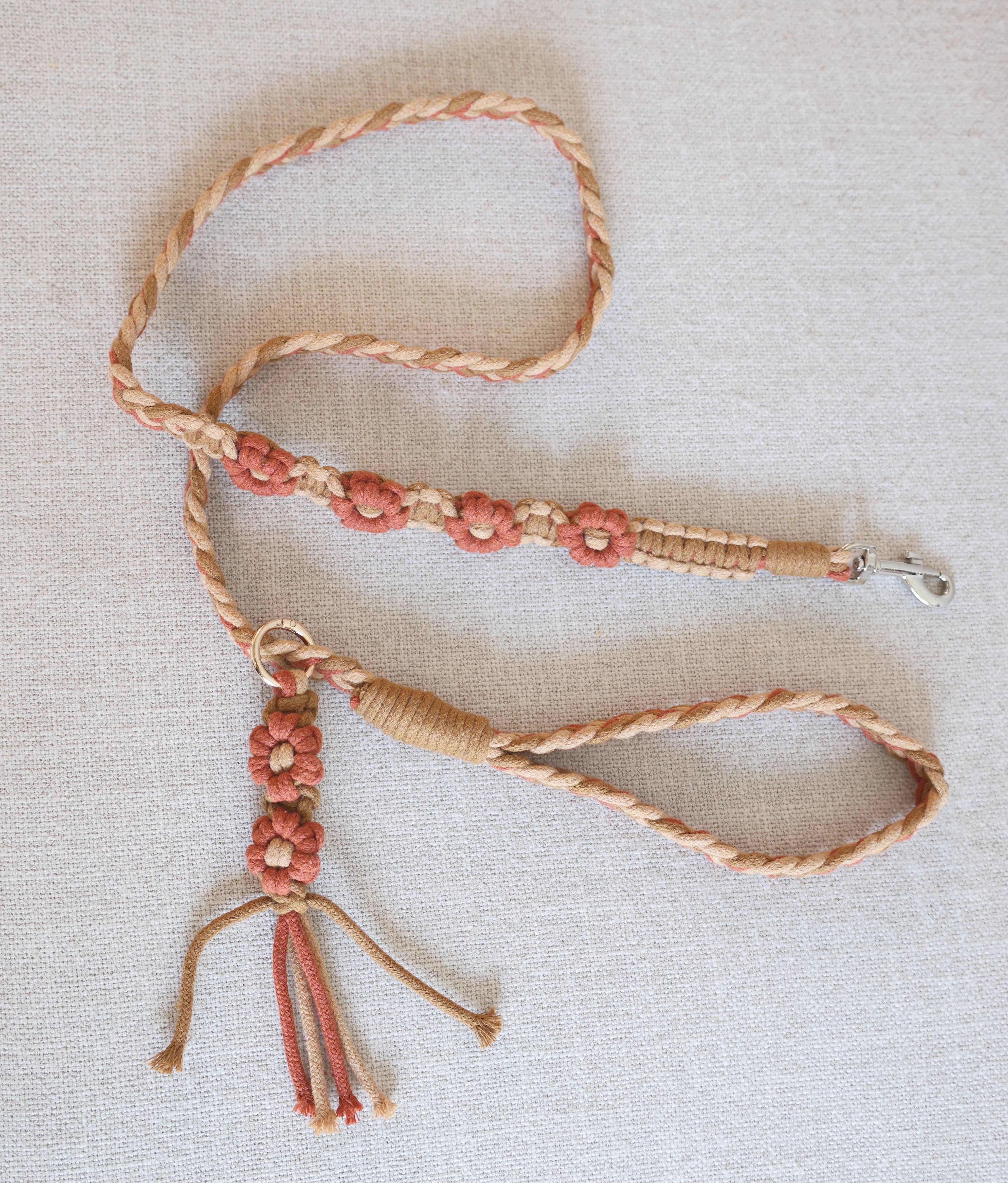 CSCORD International LLC - Handmade Macrame String Daisy Flower Dog Leash